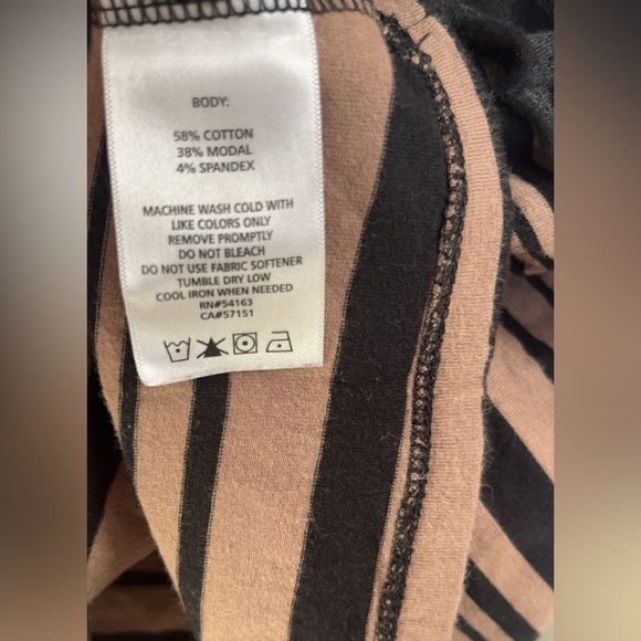 Calvin Klein Performance - Picture 5 of 5